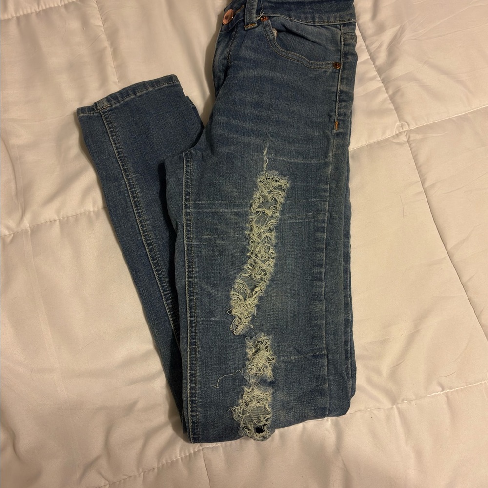 FORTNER FRENZY Blue High Rise Distressed Jeans